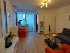 Str. Turnu Magurele, nr. 19, Aparatorii Patriei